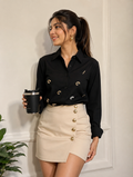 BLACK WITH GOLDEN SLIVER BUTTON